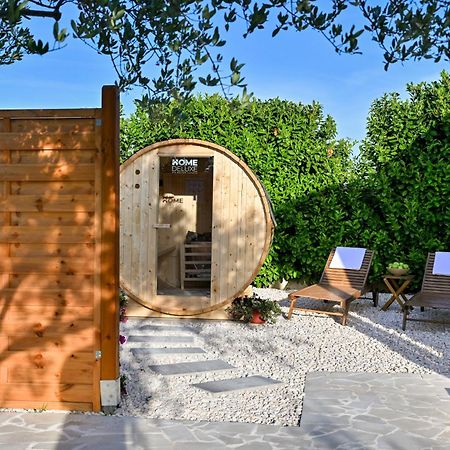 Holiday Home Aprilis With Pool, Jacuzzi And Sauna Galovac  Buitenkant foto
